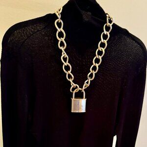 CHANEL LOCK NECKLACE-TREND ALERT